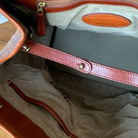 Brahmin Flower Toasted Almond Collection Shoulder Bag Leather Croc Print Purse - Picture 13 of 16